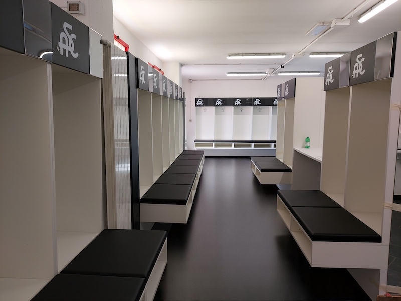 Arredo spogliatoio squadra calcio